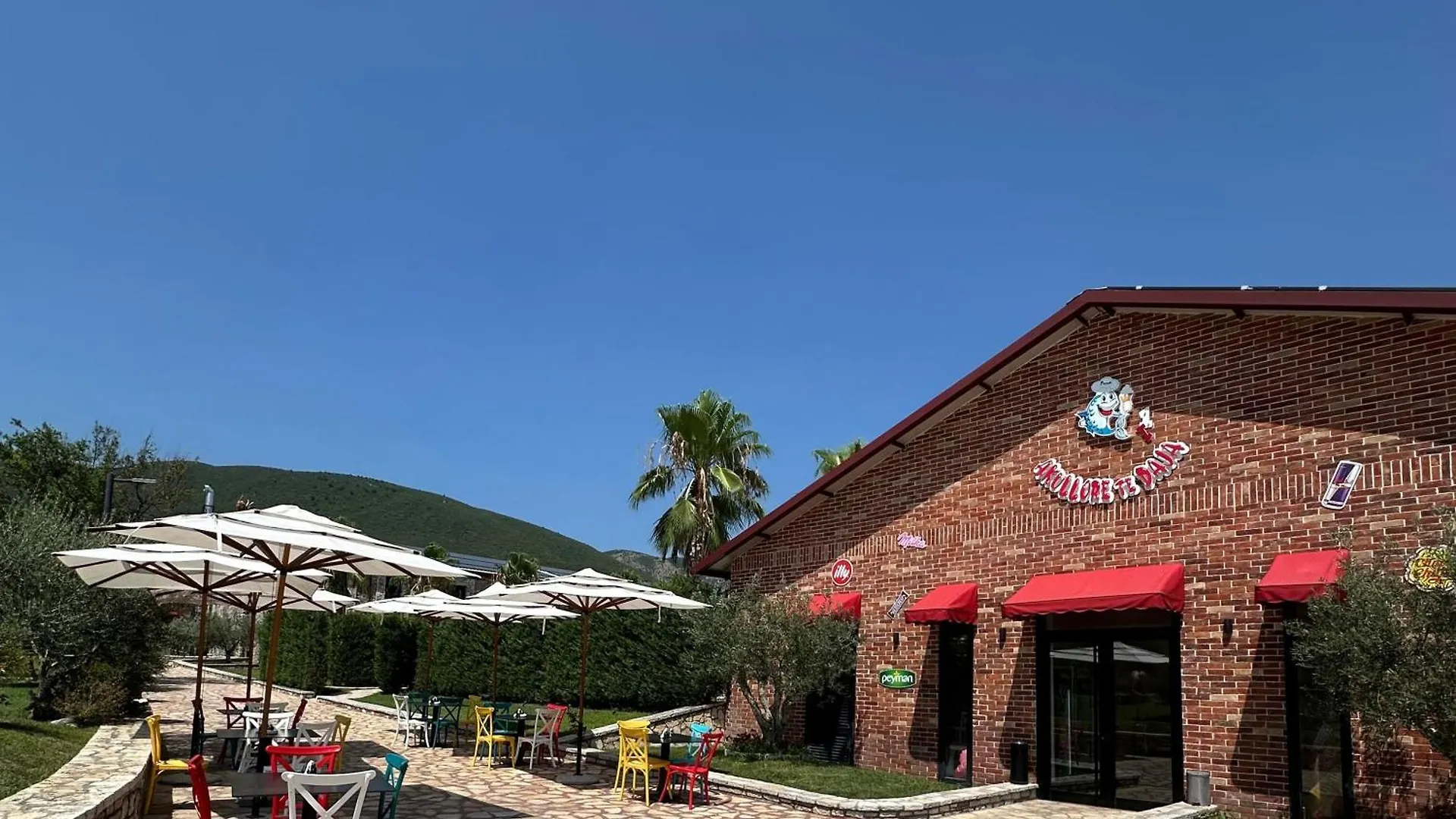 Rozafa Fish City Hotel Labinot i Poshtëm 0*,  Arnavutluk